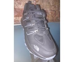 حذاء رياضي جديد من نوع the  north face حجم 41\42 - صورة 4/6